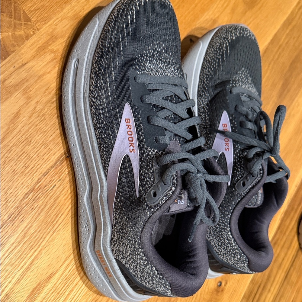Brooks Charcoal and Light Gray Athletic Shoes